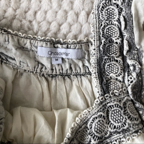Ondade Mar Short Sleeve Blouse. Sz M - Picture 6 of 6